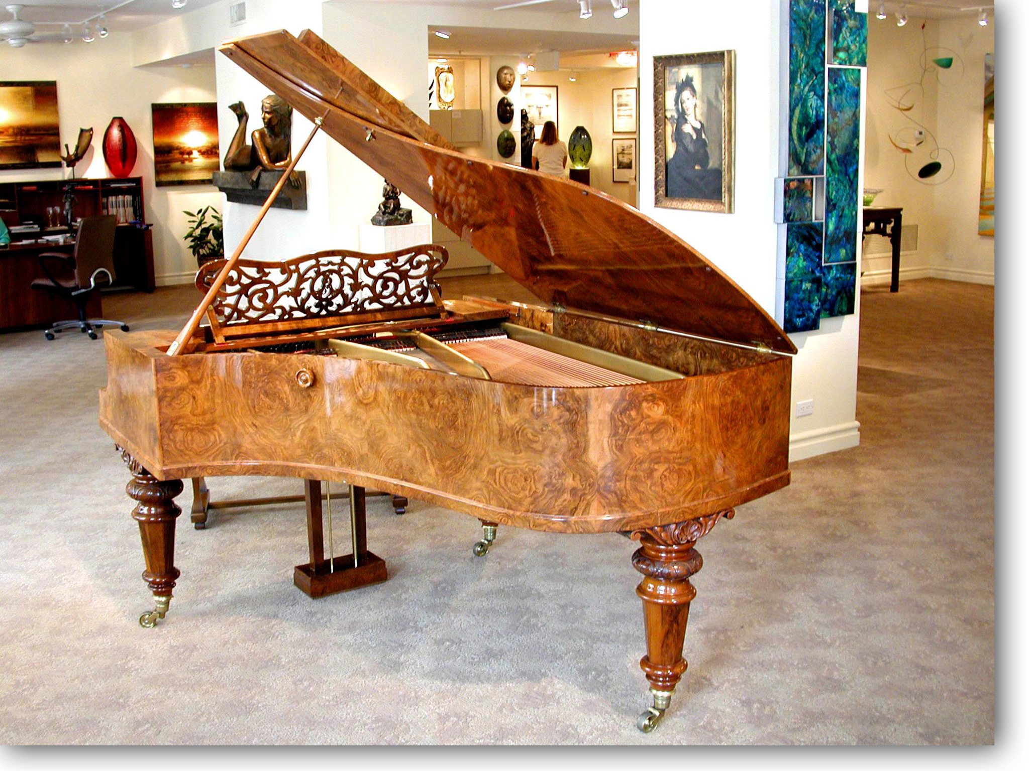 EMIL ASCHERBERG ANTIQUE GRAND PIANO