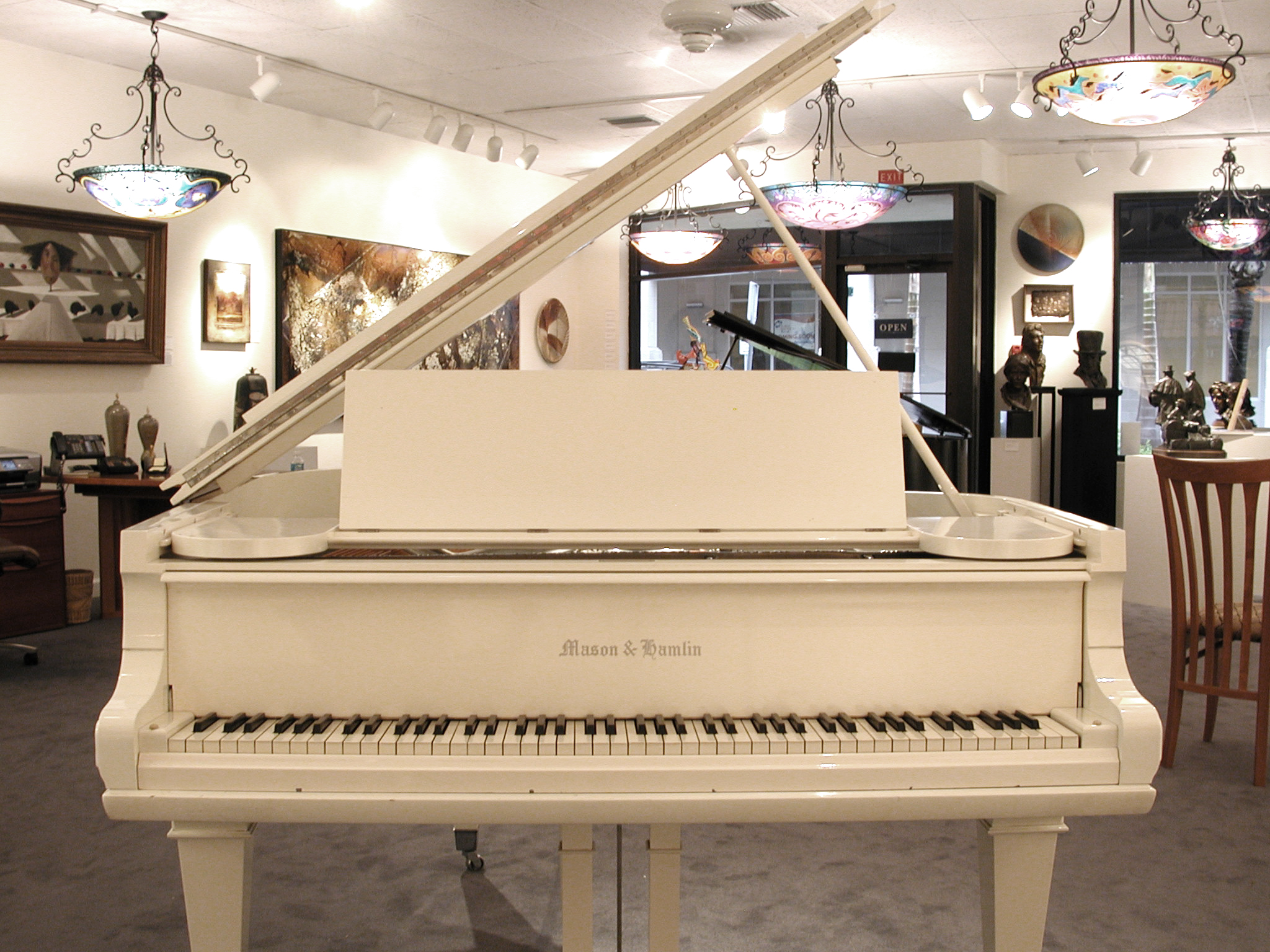 MASON & HAMLIN RESTORED GRAND PIANO
